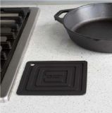 Salvamanteles cuadrado silicona negra de 15,2 cm