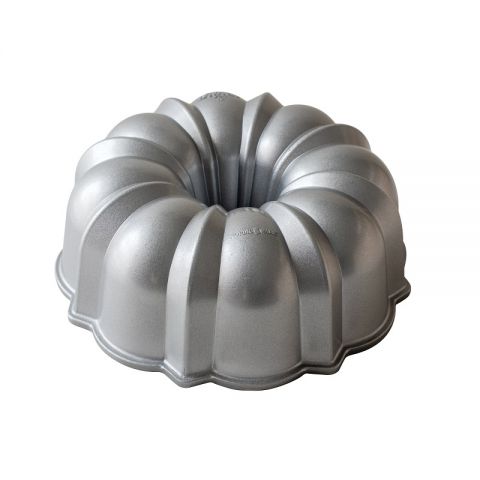 Molde plateado brillante Bundt®